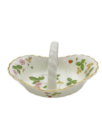 商品画像：カンタベリーバスケット/WHT/ワイルドストロベリー 1