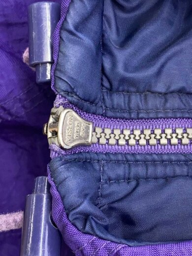 商品画像：フーデットジャケット/タイ製/背タグ黒地白刺繍/L/ナイロン/PUP 6