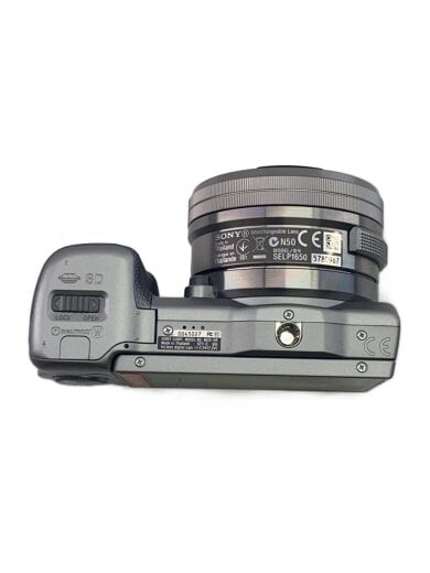 商品画像：デジタル一眼カメラ α NEX-5RL パワーズームレンズキット [シルバー] 4