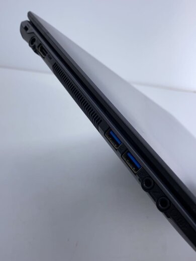 画像：mouse computerノートパソコン/m-Book/MB-B501E/4GB/Windows 10/15.6インチ/4