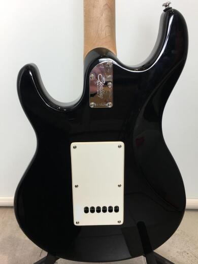 画像：Sterling by MUSIC MANSILO3 エレキギター/ストラトタイプ/黒系/SSH/シンクロタイプ/SILO34