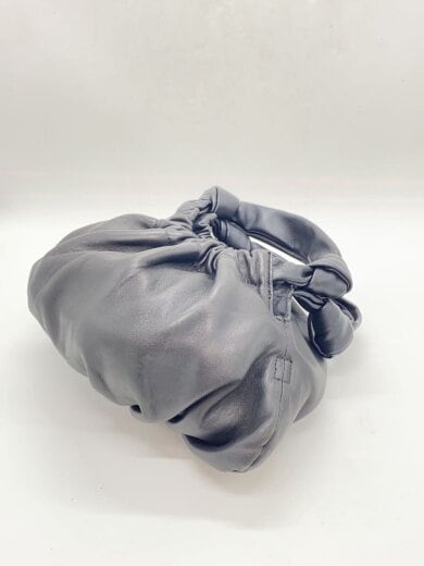 商品画像：MEDI LEATHER GATHER MINI BAG/レザー/BLK 2