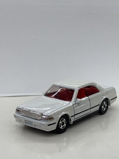 商品画像：トミカ/日本製/1987年№55/TOYOTA CROWN(トヨタクラウン)SCALE 1/63 /白/ 3