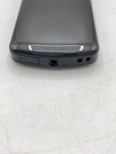 画像：Kodakビデオカメラ/ZI84