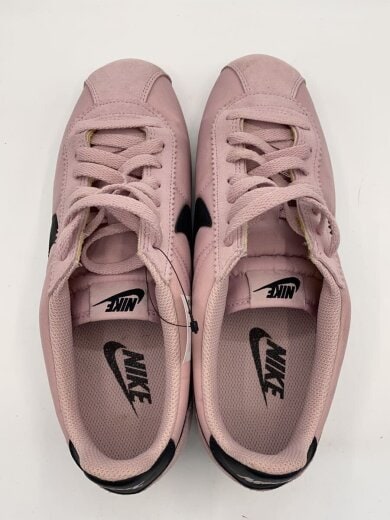 商品画像：ローカットスニーカー_749864-502/27cm/PNK/スウェード 3