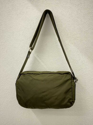 画像：PRADAショルダーバッグ/ナイロン/KHK/三角ロゴプレート3