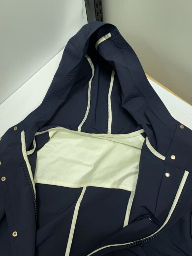 商品画像：マウンテンパーカ/34/ポリエステル/NVY/無地/I19541C00006/NEMUNAS// 8