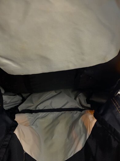 商品画像：リュック/--/YLW/SYNCHRO 15 6