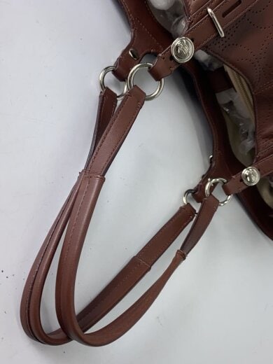 商品画像：カーリー・コンバーチブル・トート_シグネチャー_パフォレイテッド/--/BRW 9