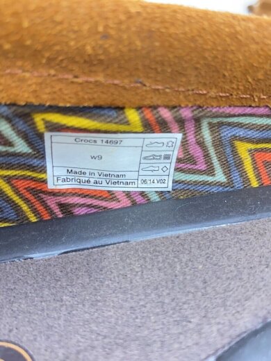 画像：crocsローファー/US9/BRW/スウェード/タッセル5