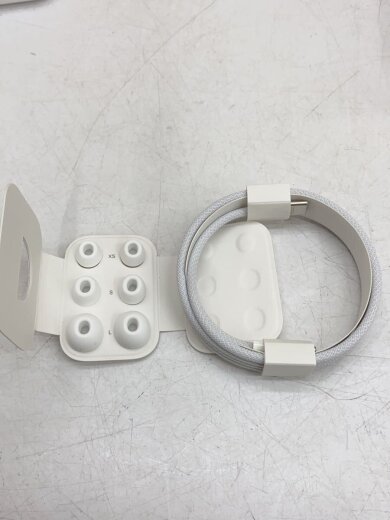 商品画像：AirPods Pro 第2世代 MagSafe充電ケースUSB-C A2968/3047/3048/3049// 6