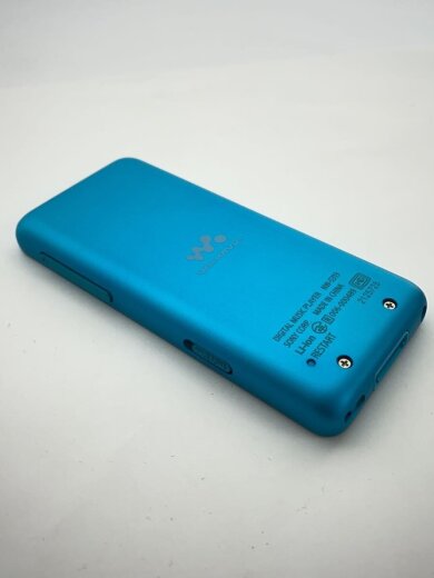 商品画像：ポータブルメモリープレーヤー NW-S313(L) [4GB ブルー] 3