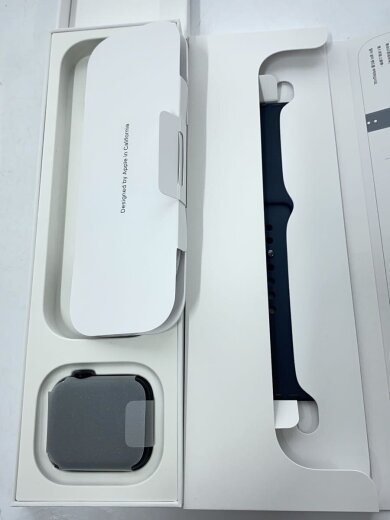 商品画像：Apple Watch SE 3 GPSモデル 44mm MEHN4J/A ミッドナイト/デジタル/ラバー/N// 7