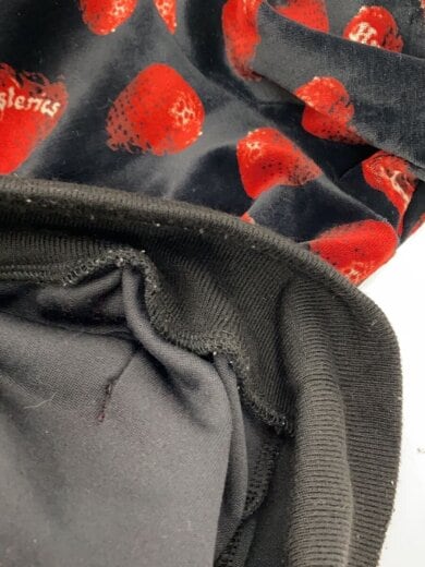 商品画像：ジップパーカー/スカルベリー/FREE/トリアセテート/ブラック/2CF-7730/イチゴ柄 6