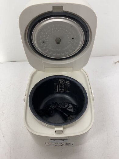 商品画像：炊飯器 ERC-MC30-W 6