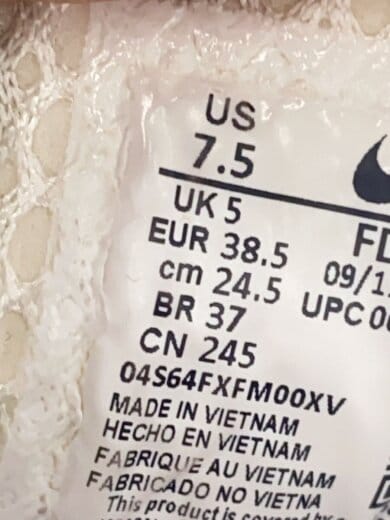 商品画像：ZOOM VOMERO 5/24.5cm/WHT 5