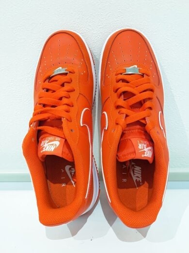 商品画像：AIR FORCE 1 07/27cm/ORN 3