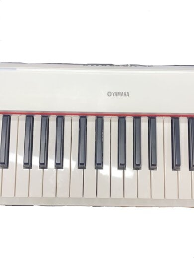 商品画像：NP-32 説明書・台・電源コード・譜面台付属/台とキーボード止めるネジ1個変形// 3