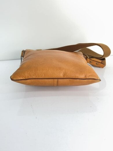 商品画像：ショルダーバッグ_ブリーカー_オールレザー/レザー/BEG 4