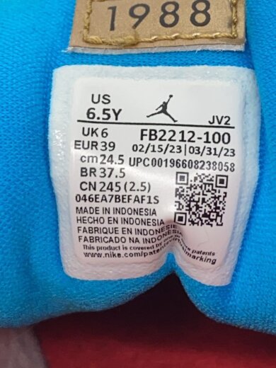 商品画像：AIR JORDAN 1 MID SS_エアジョーダン1ミッドSS/24.5cm/ノースカロライナ トゥ シカゴ 5