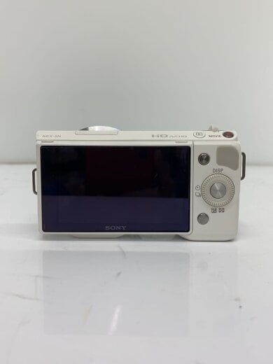 画像：SONYデジタル一眼カメラ α NEX-5ND ダブルレンズキット [ホワイト]2