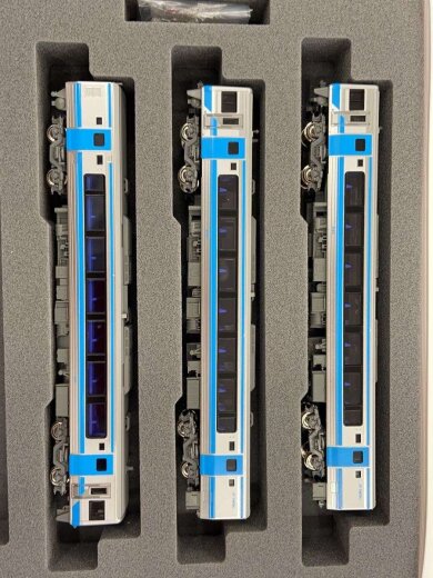 商品画像：JR四国2000系/3両セット/ホビーその他/BLU/10-1504 6