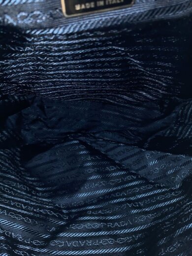 画像：PRADAリュック/ナイロン/NVY6