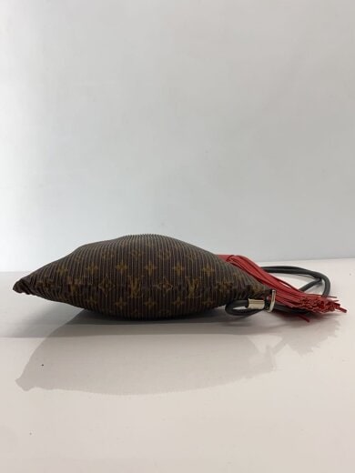 商品画像：エクスプローラーMM_モノグラム・プリーツ/--/BRW/総柄/M42545/ショルダーバッグ/巾着 4