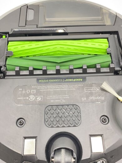 画像：iRobot掃除機 ルンバ e5 e5150605