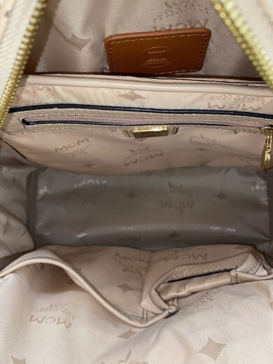 商品画像：リュック/レザー/BEG/総ロゴ/スタッズ 6