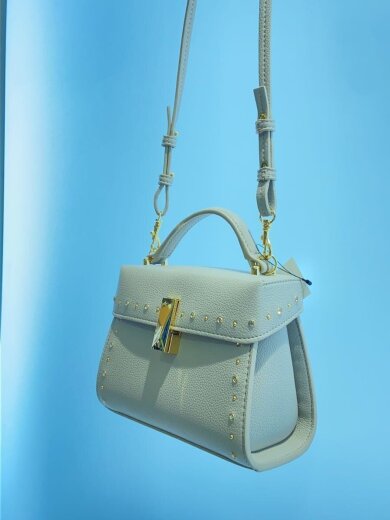 商品画像：ショルダーバッグ/レザー/GRY/無地/CWGB259502 2