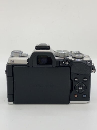 商品画像：デジタル一眼カメラ OM-D E-M5 Mark III 14-150mm II レンズキット [シルバー] 2