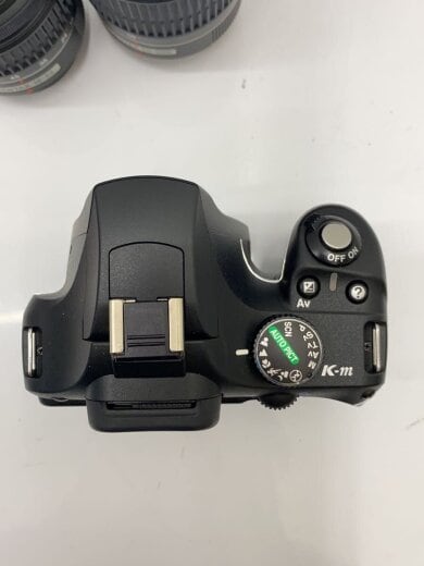 商品画像：デジタル一眼カメラ PENTAX K-m ダブルズームキット 4
