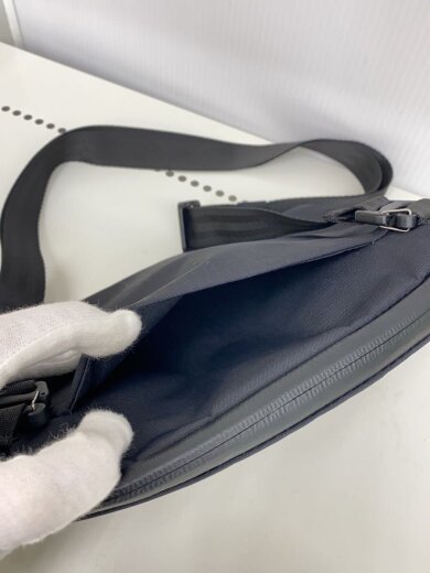 商品画像：ショルダーバッグ/--/BLK/SLING & SHOULDER/FLIGHT SLING 8