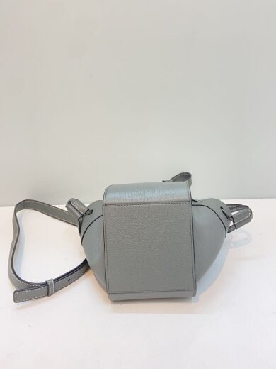 商品画像：LOEWE/ショルダーバッグ/レザー/グレー/A-28003861// 4