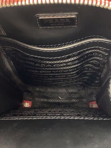 商品画像：19AW/レザークロスボディバッグ/サフィアーノ/RED/2VH067 6