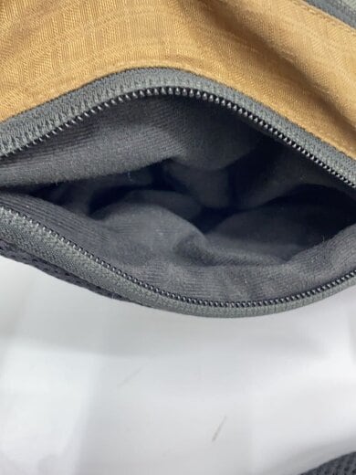 商品画像：09fw アトムスリングバッグ/ショルダーバッグ/ポリエステル/KHK/48258F9 8