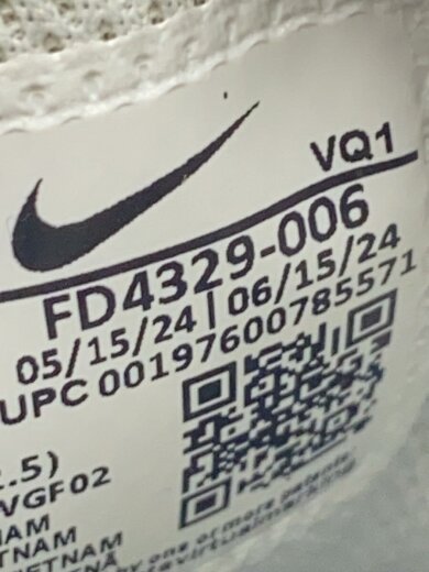 商品画像：AIR MAX NUAXIS_エア マックス NUAXIS/26cm/GRY// 7