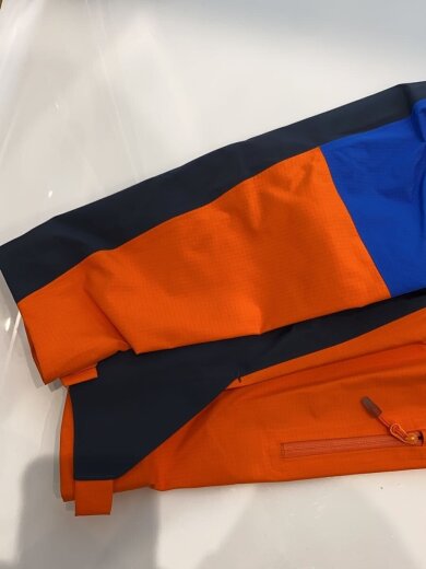 商品画像：トップス/S/ゴアテックス/BLU/605390/Spitz GTX PRO Jacket 6