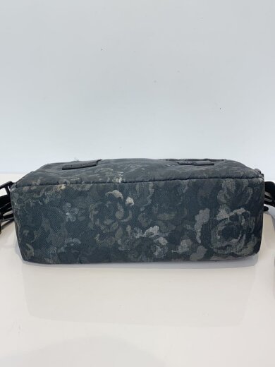 商品画像：パデッドショルダーポーチ/ショルダーバッグ/ナイロン/GRY/総柄 4