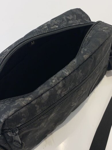 商品画像：パデッドショルダーポーチ/ショルダーバッグ/ナイロン/GRY/総柄 6