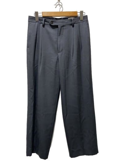 商品画像：Light Wool Max Gabardine Two-Tuck Slacks/4/ウール/GRY/A22AP02MG 1