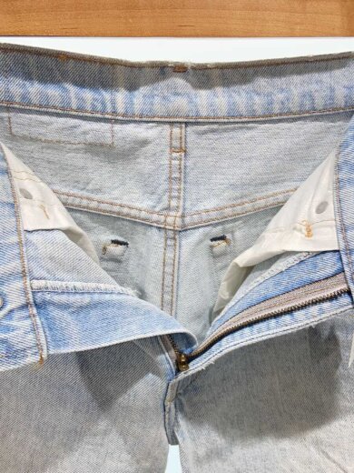 商品画像：517/ボタン裏8/66後期/42TALON/ブーツカットパンツ/--/デニム/BLU/無地 3