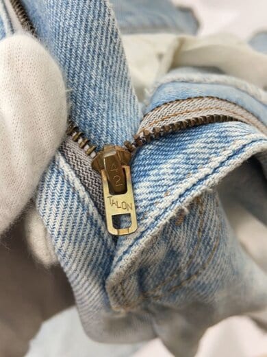 商品画像：517/ボタン裏8/66後期/42TALON/ブーツカットパンツ/--/デニム/BLU/無地 8