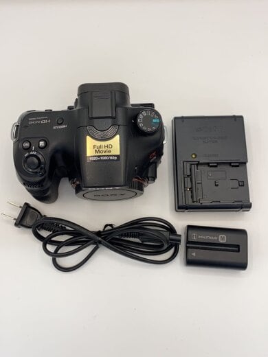 商品画像：デジタル一眼カメラ α65 SLT-A65V ボディ// 5