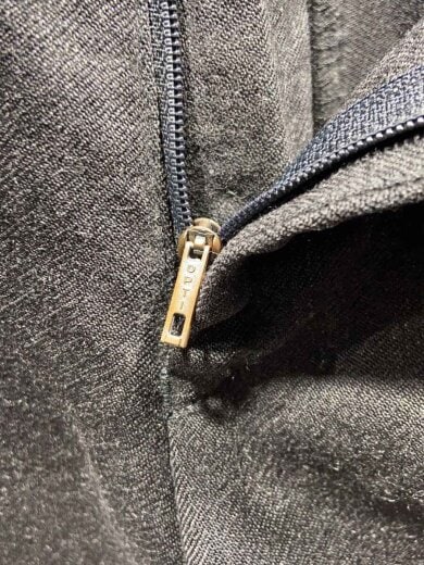 商品画像：R/ツータックスラックス/ストレートパンツ/GRY 4