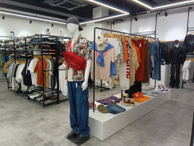 画像：福岡天神3号店