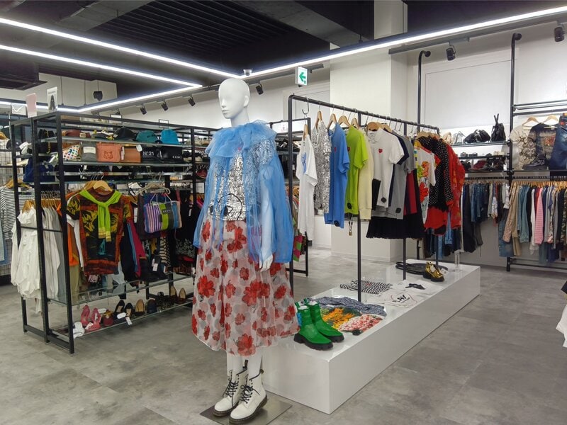 画像：福岡天神3号店