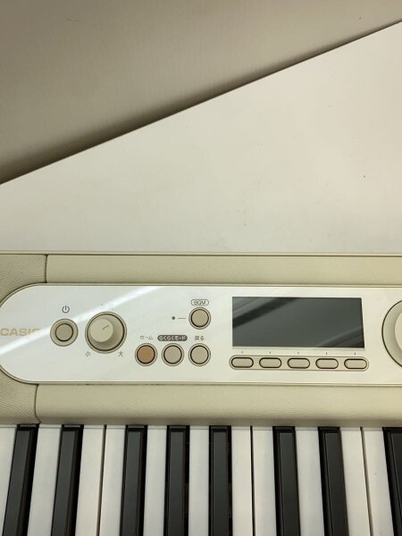 CASIO LK-106 光ナビゲーションキーボード 本体 CASIO LK-106 光ナビゲーションキーボード 本体 商品の説明鍵盤が光る