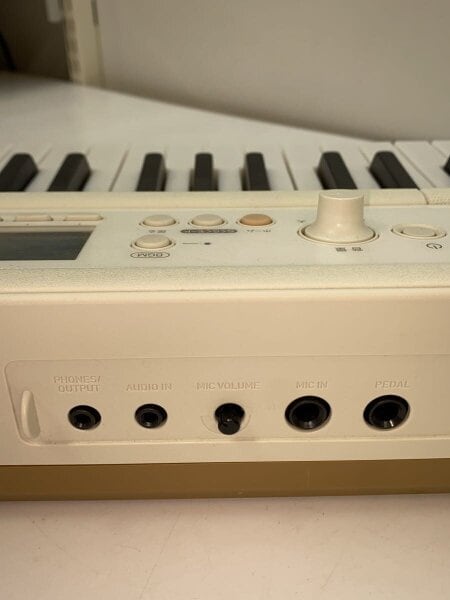 CASIO(カシオ) / LK-526 キーボード LK-526/光ナビゲーション// | 中古
